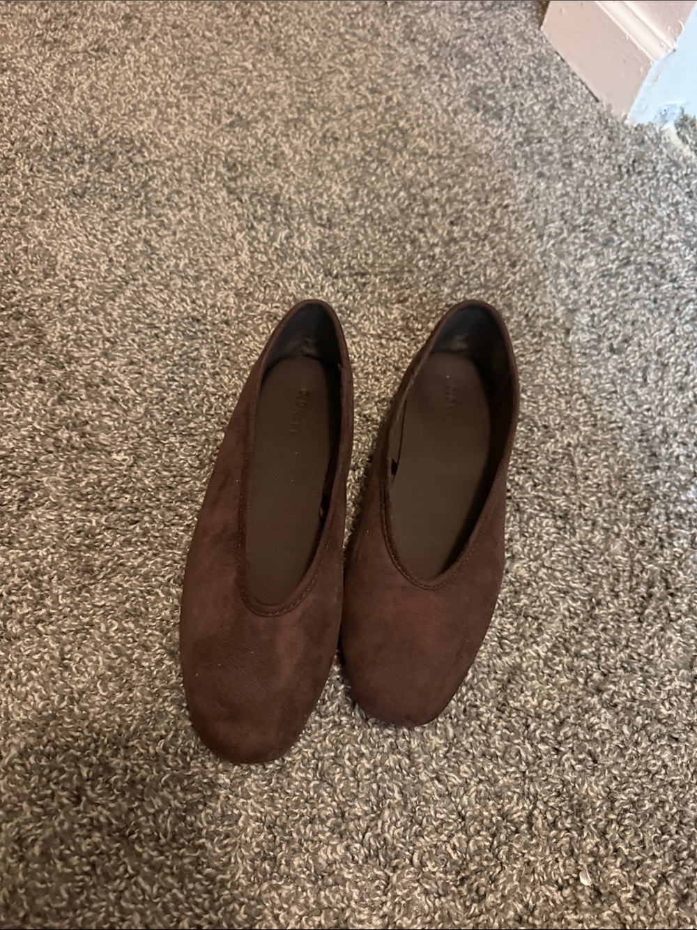 Women’s brown suede v vamp flats